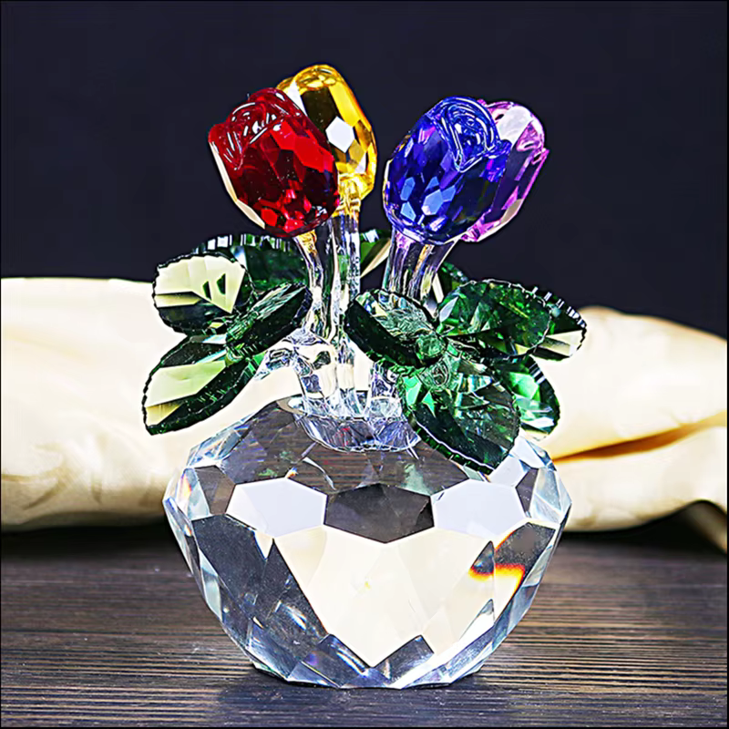 Figurines de roses en cristal
